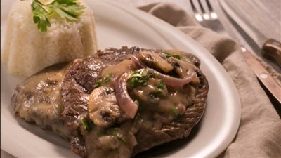 على الطريقة الإيطالية| حضري بيكاتا بالمشروم اللذيذة