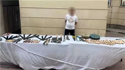 القبض علي المتهم بإدارة ورشة لتصنيع الأسلحة البيضاء في السيدة زينب 
