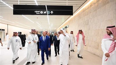 وزير الصناعة والنقل ونظيره السعودي في زيارة مهمة لمترو الرياض