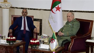 الجزائر وموريتانيا توقعان اتفاق تعاون في المجال الدفاعي