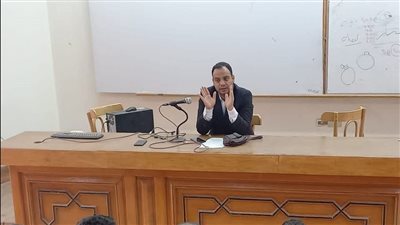  طبيب يدشن مبادرة لعلاج ضحايا الإدمان في الأقصر 