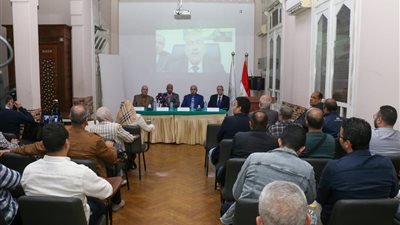 محاولات لرأب الصدع وحل الخلافات ولم الشمل في اتحاد الأطباء العرب