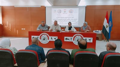 عقد اجتماع قيادي لبحث تطوير المناطق الرياضية في البحيرة 