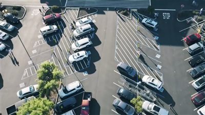 لهذا السبب.. السلطات البريطانية تمنع وقوف السيارات ذات المكونات الصينية قرب المنشآت الحساسة