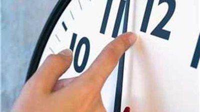 تغيير الساعة.. موعد تطبيق التوقيت الصيفي 2025 