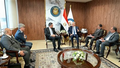 وزير البترول والثروة المعدنية يستقبل رئيس شركة انرجين اليونانية