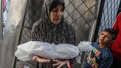 المجازر في غزة لا تنتهي.. 24 شهيدا جراء قصف الاحتلال عدة مناطق في غزة