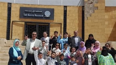 ندوة ورحلة تثقيفية لطلاب «الأمل للصم» بآثار «تل بسطا» لتعزيز الوعي بالتراث المصري