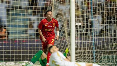 القادسية يتقدم على النصر بهدف في الشوط الأول