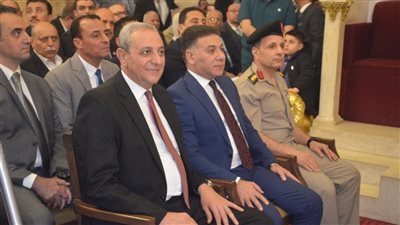 محافظ الغربية يشارك الأقباط احتفالات عيد القيامة المجيد بكنيسة مارجرجس