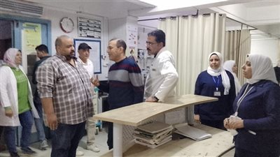 وكيل صحة البحيرة يتفقد مستشفى إدكو المركزي