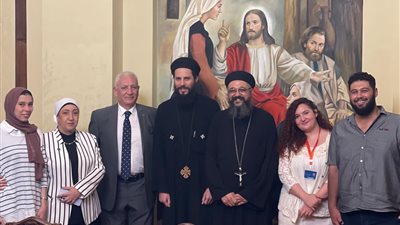 لجنة الوفد بجنوب سيناء تزور كنيسة السمائيين للتهنئة بعيد القيامة
