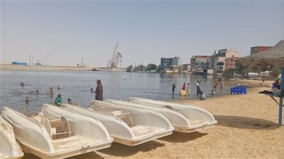 إقبال متزايد على الحدائق الشواطيء بالإسماعيلية 