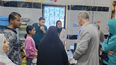 رئيس مدينة شبراخيت يتابع سير العمل بمستشفى شبراخيت المركزى والوحدات الصحية