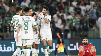 صراع القمة والقاع.. الأهلي يحلم بآسيا والوحدة يتحدى الهبوط