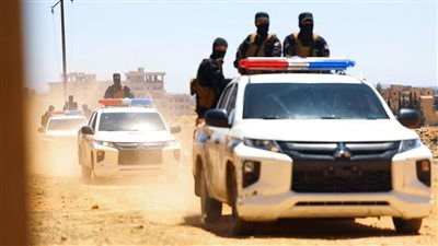 سوريا: القوات الأمنية تضبط مستودعًا يحتوي على أسلحة وذخائر بدمشق