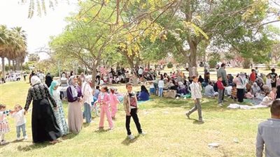 شم النسيم «ناس.. وناس»