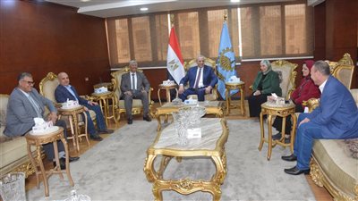 محافظ الغربية يستقبل رئيس شركة جنوب الدلتا الجديد 