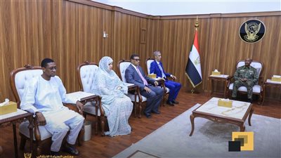 البرهان يلتقي الوفد البرلماني الموريتاني لبحث سبل التعاون