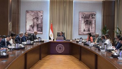 الحكومة تناقش الشراكة مع القطاع الخاص في ملف المدارس الفنية المتخصصة