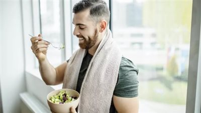 أطعمة غنية بالكرياتين لتعزيز نمو العضلات وتحسين الأداء البدني