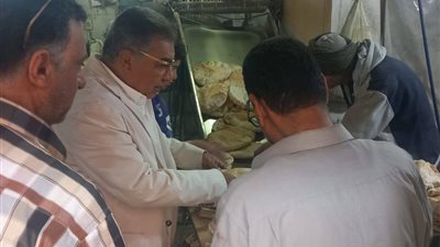 محافظ الدقهلية يوقع غرامة مالية على مخبز بشربين لنقص وزن الرغيف