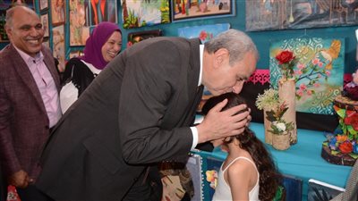 الجندي يفتتح المعرض الختامي للأنشطة التعليمية بتعليم الغربية