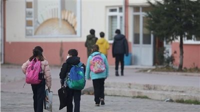 بسبب الزلازل.. إغلاق المدارس في تركيا لمدة يومين 