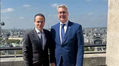 وزير البترول والثروة المعدنية يزور مقر شركة شل العالمية بلندن