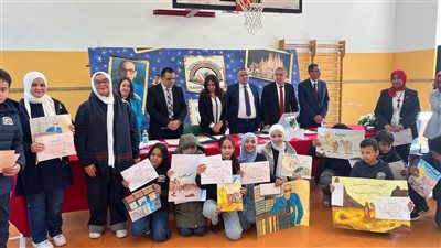 بالصور..مشاركة مصرية وايطالية فى لقاء محفوظ بمدرسة محفوظ بميلانو