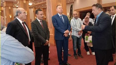 الزراعة تستعرض إنجازات الدولة في مجال صناعة الدواجن 