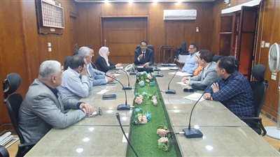 وكيل تعليم الغربية يناقش معالجة التسرب من التعليم 