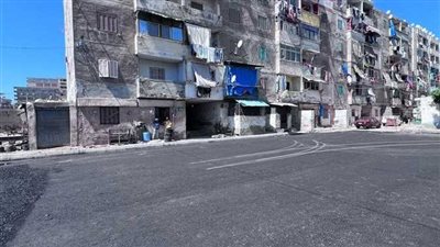 محافظ الإسكندرية يوجه بسرعة رصف الشوارع والاستعداد لموسم الصيف