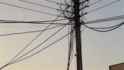 بسبب طيارة ورقية .. نقل طفل للمستشفى صعقه التيار الكهربائي بالبلينا