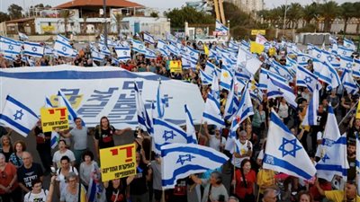 والدة أسير إسرائيلي في غزة: لا أثق بأحد داخل دولتي