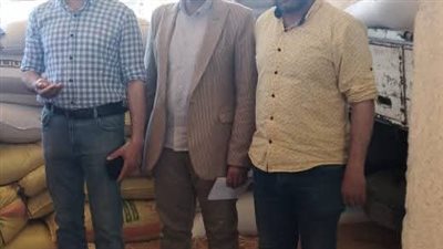 وكيل زراعة الغربية يتفقد مواقع تخزين القمح