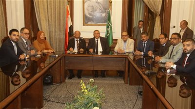 الوفد يوجه رسالة لرئيس الجمهورية لحل أزمة فرض مقابل الخدمات المميكنة والتطوير  