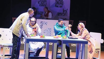 ‮«‬بلاىPLAY‮‬‭ ‬» تجذب‭ ‬الجماهير‭ ‬على‭ ‬خشبة‭ ‬مسرح‭ ‬الغد‮ ‬