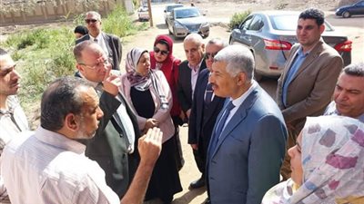 غمرى يتفقد المشروعات الجديدة بمنطقتي تقسيم الزهور وكوبري الفحص
