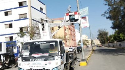 حملات مكبرة لازالة الإعلانات المخالفة بشوارع أبو المطامير