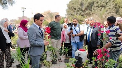يضم نباتات الزينة والعطرية.. افتتاح معرض الزهور الثانى بجامعة بنها