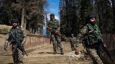 الهند تغلق أكثر من نصف المقاصد السياحية في كشمير اعتباًرا من اليوم 