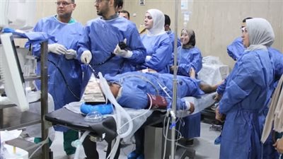 لأول مرة ببني سويف.. مستشفيات الجامعة تُجرى عملية POEM بنجاح