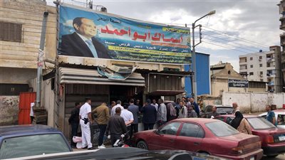 محافظ الدقهلية يشدد على الالتزام بالأسعار المعلنة عبر الشاشات الإلكترونية بمنافذ البيع 