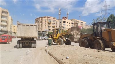 الجيزة تشن حملات نظافة مكبرة بمناطق البوابة الثانية القديمة بحدائق الأهرام 