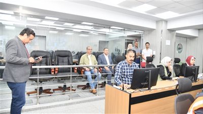 محافظ الفيوم يتابع تداعيات العاصفة الترابية 