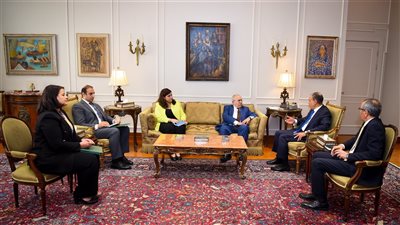 وزير الخارجية يستقبل المبعوث الشخصي لسكرتير عام الأمم المتحدة للسودان