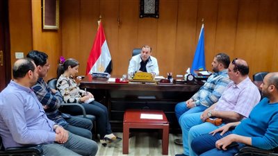 وكيل صحة البحيرة يلتقي مديري المستشفيات 