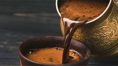 دراسة تكشف فائدة صحية مذهلة للقهوة للمسنين