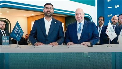 تجديد اتفاقية وكيل المبيعات العام بالمملكة العربية السعودية بين ايركايرو ومجموعة المسافر